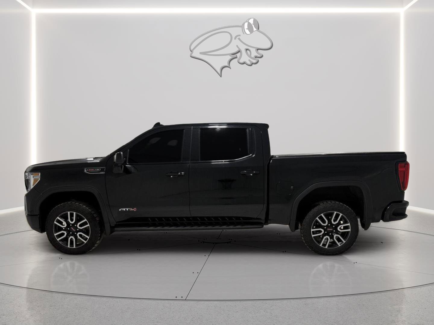 Used 2022 GMC Sierra 1500 AT4 w/ AT4 Premium Package image 6