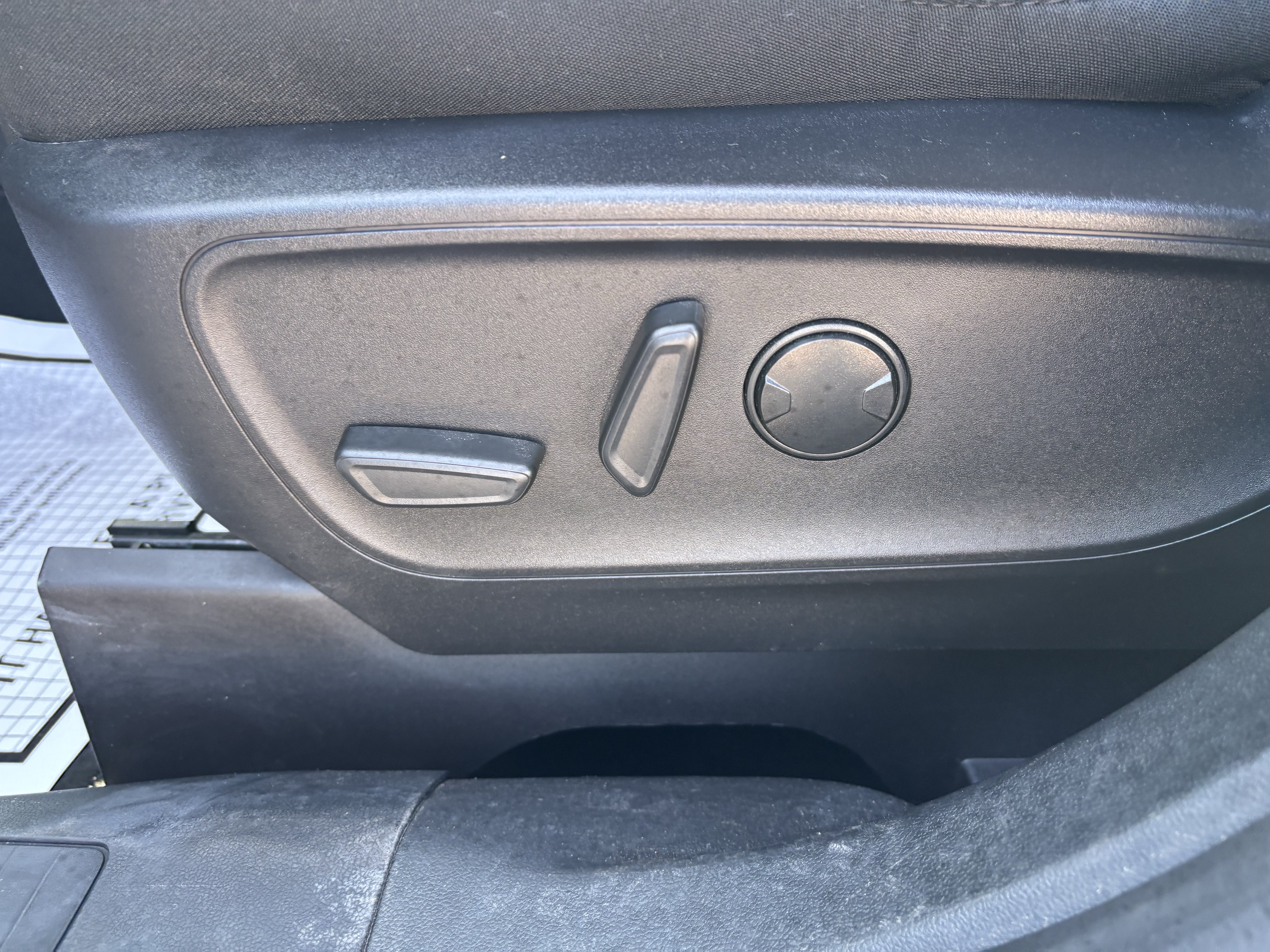 Certified 2024 Ford Escape Active FWD image 20