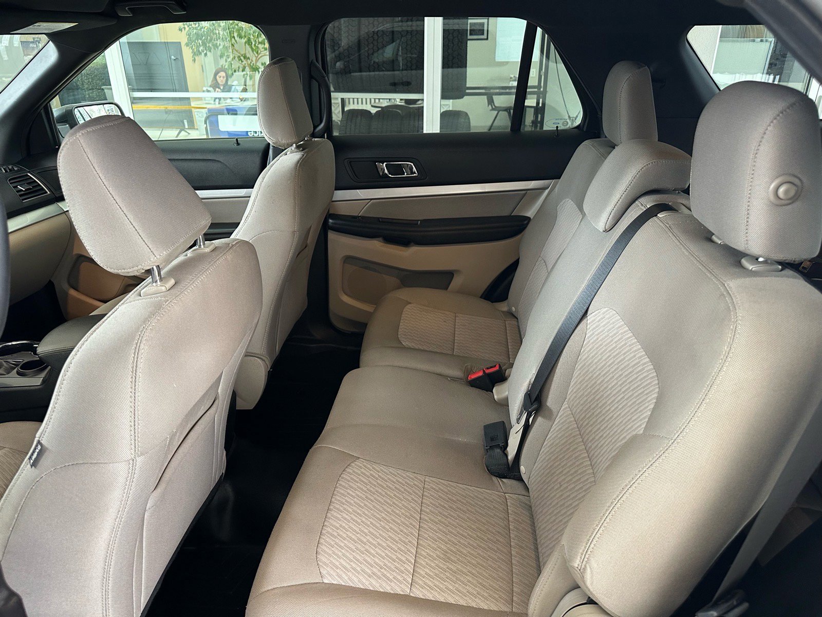 Certified 2019 Ford Explorer FWD image 21