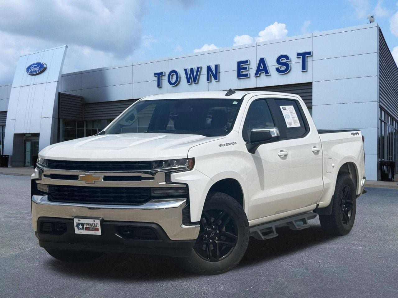 Used 2020 Chevrolet Silverado 1500 LT w/ All-Star Edition AWD/4WD image 1