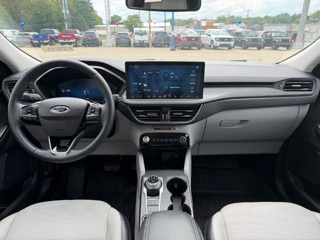 Certified 2023 Ford Escape Platinum AWD/4WD image 13