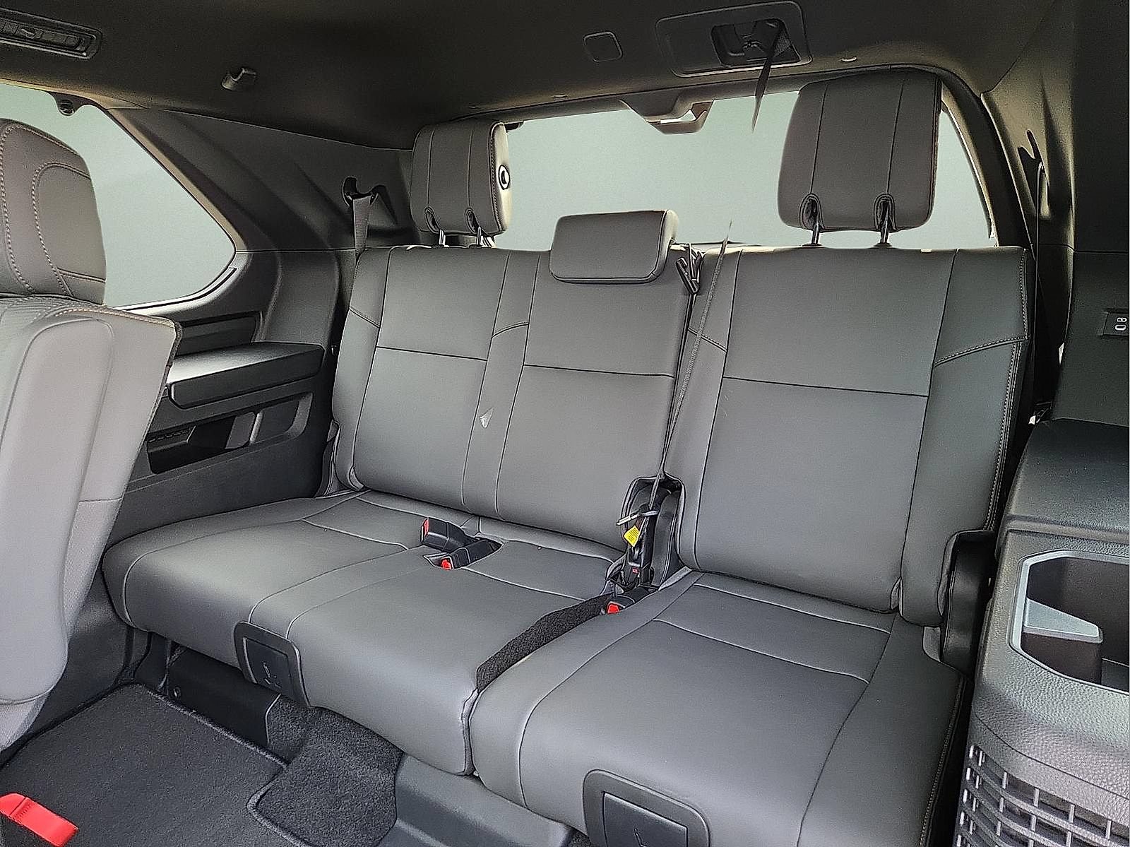 Used 2026 Toyota Sequoia Capstone AWD/4WD image 10