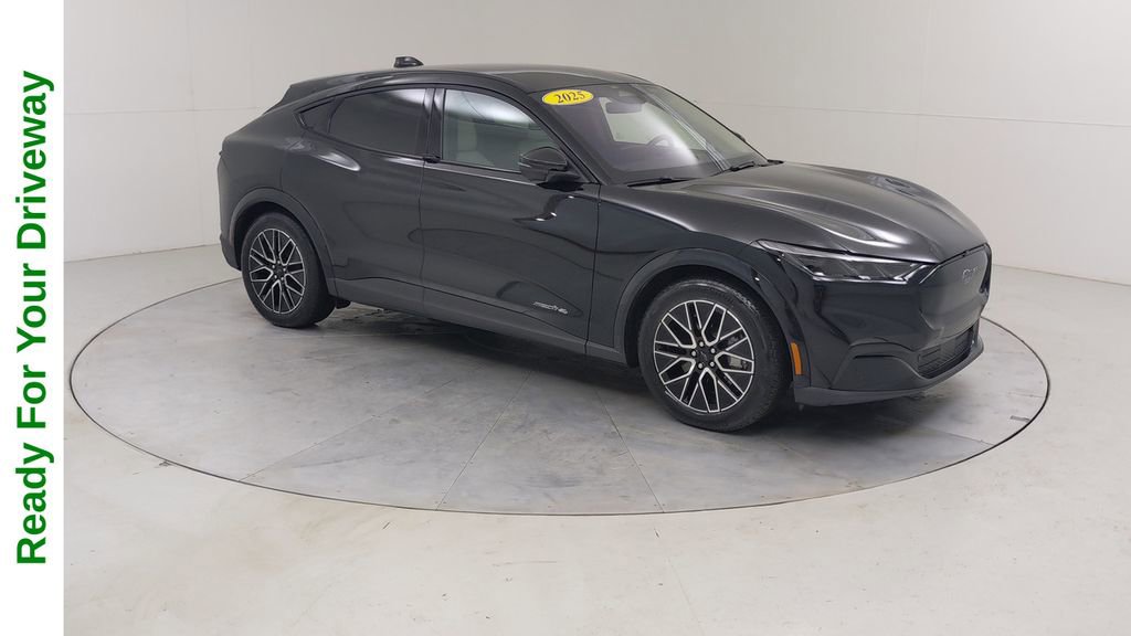 Certified 2025 Ford Mustang Mach-E Premium image 12