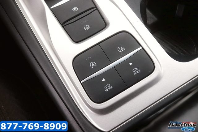 Certified 2020 Ford Explorer XLT RWD image 22