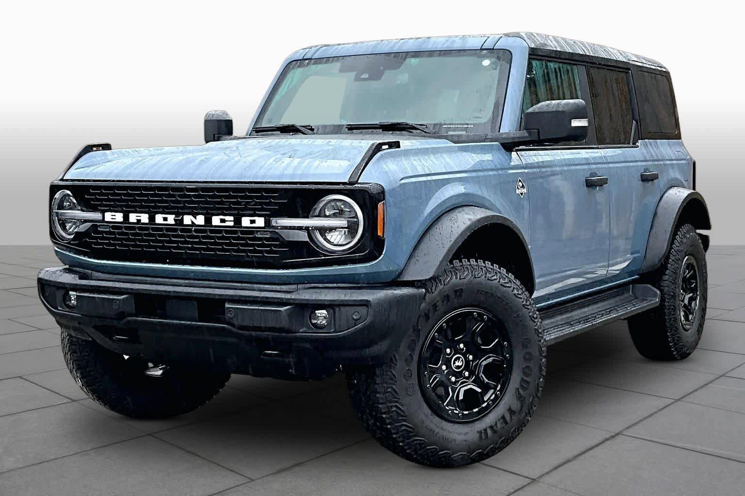 Certified 2025 Ford Bronco Outer Banks w/ Sasquatch Package AWD/4WD image 35