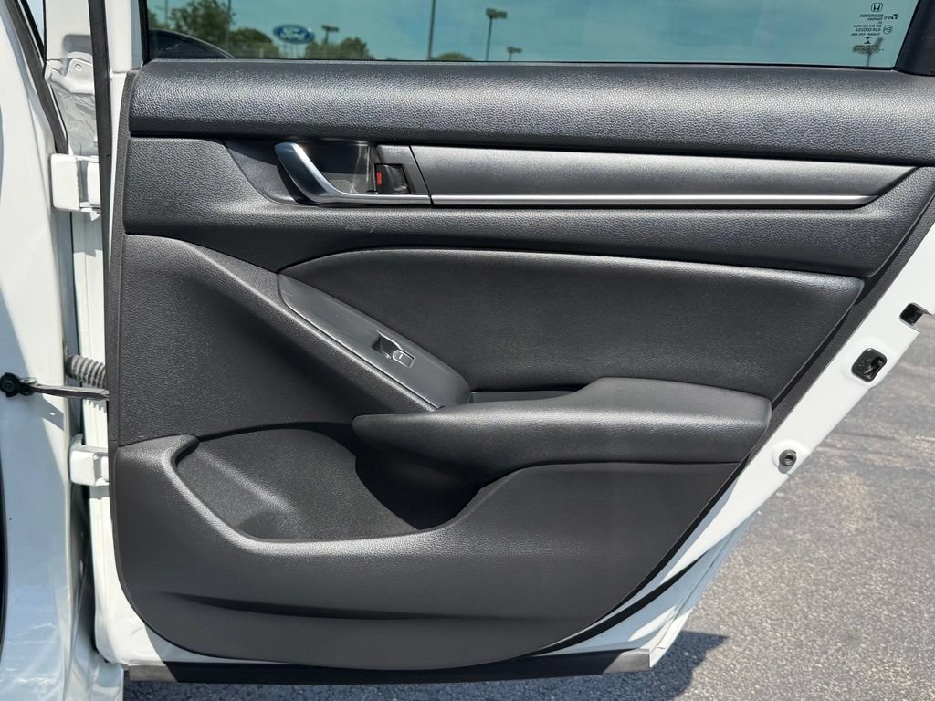 Used 2020 Honda Accord Hybrid image 22