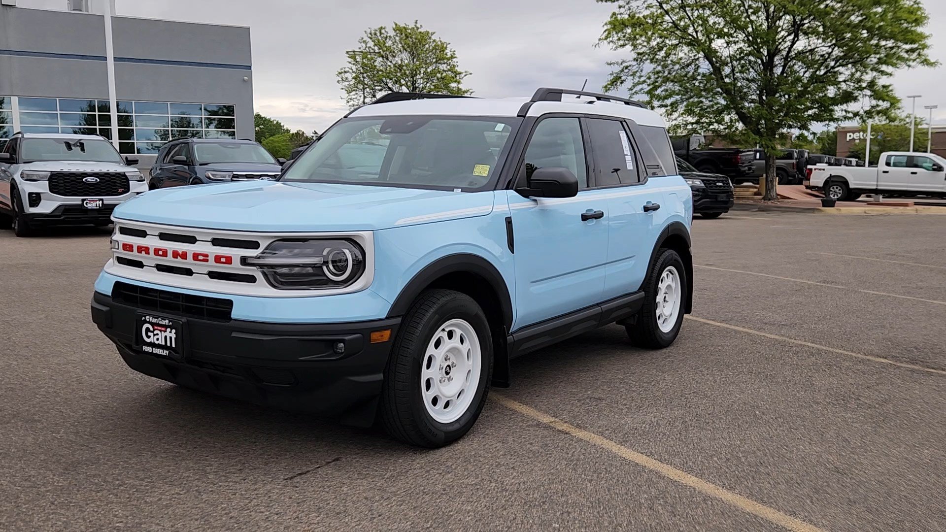 Certified 2024 Ford Bronco Sport Heritage w/ Heritage Convenience Package AWD/4WD image 3