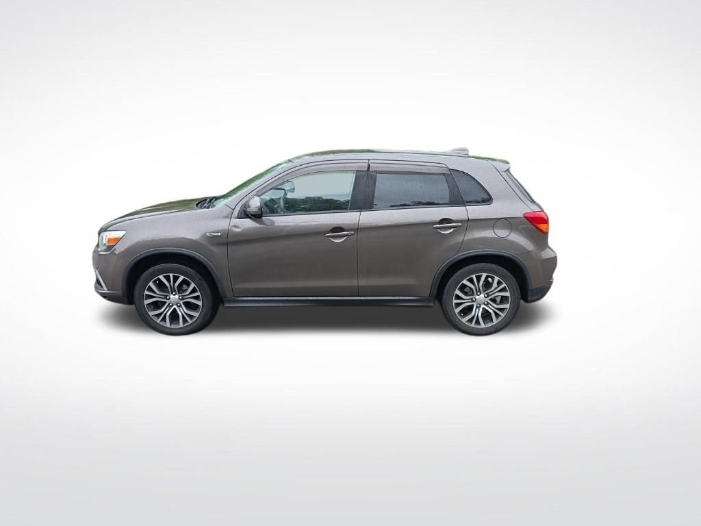 Used 2018 Mitsubishi Outlander Sport ES FWD image 7