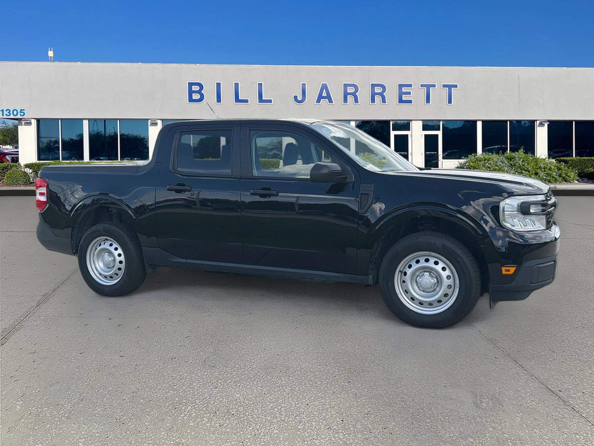Certified 2023 Ford Maverick XL FWD image 2