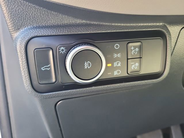 Certified 2025 Ford Explorer Active w/ Active Comfort Package image 17