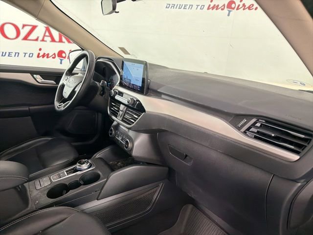 Certified 2020 Ford Escape SEL FWD image 17