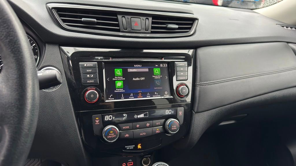 Used 2019 Nissan Rogue SL w/ Premium Package image 13