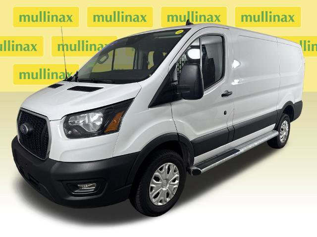 Certified 2025 Ford Transit 250 Low Roof w/ Exterior Upgrade Package RWD image 16