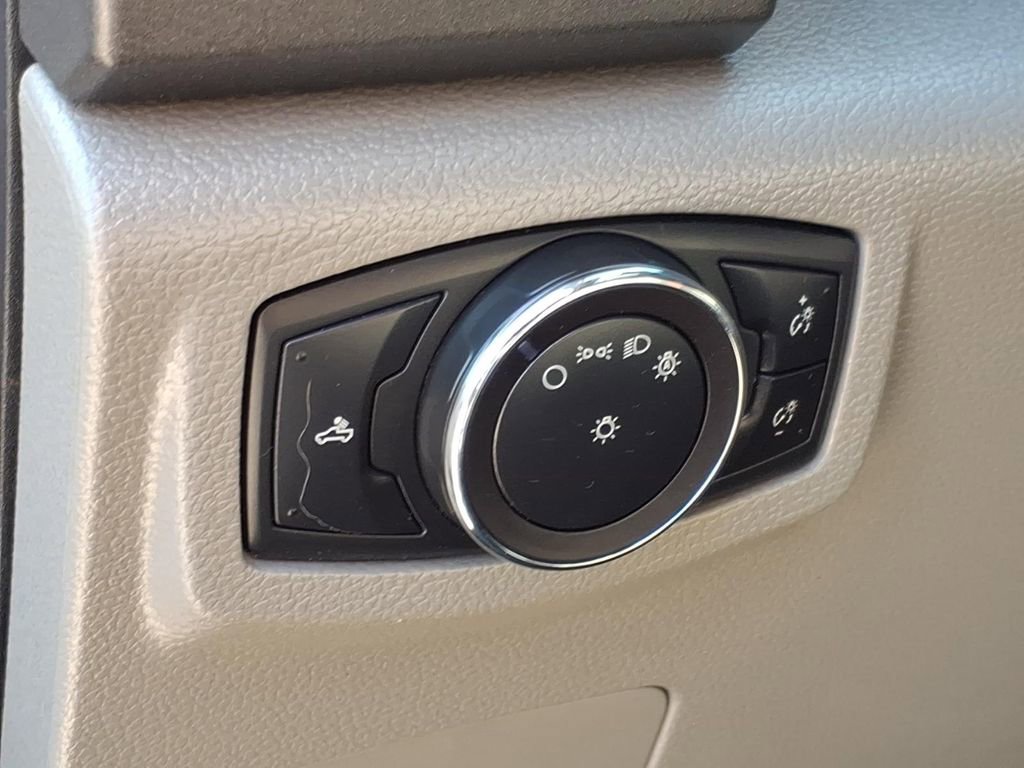 Certified 2019 Ford F350 XL w/ Power Equipment Group AWD/4WD image 17