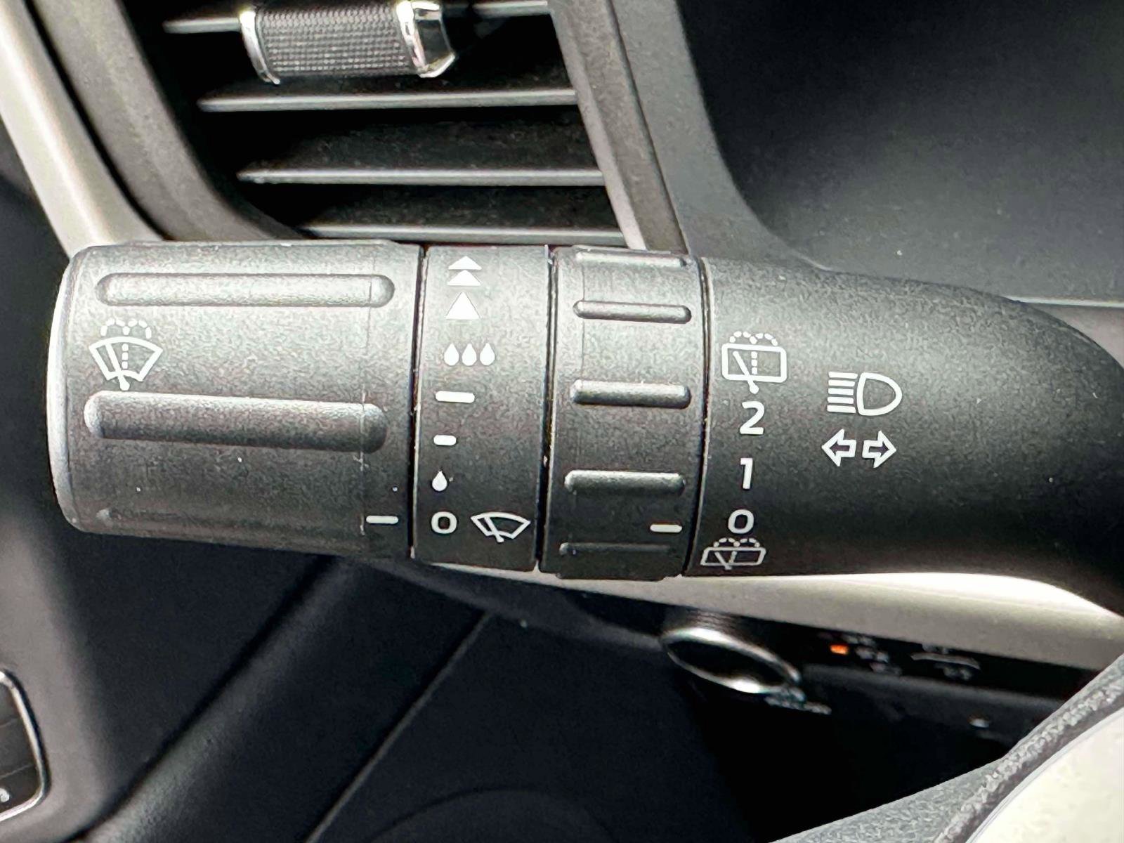 Certified 2024 Ford Expedition XLT AWD/4WD image 22