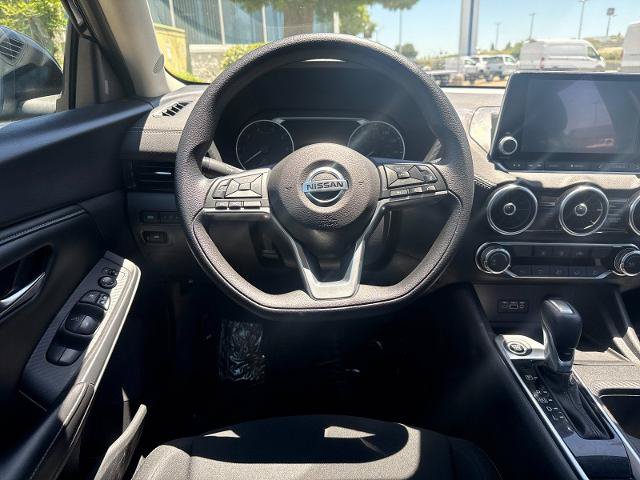 Used 2023 Nissan Sentra SV FWD image 13