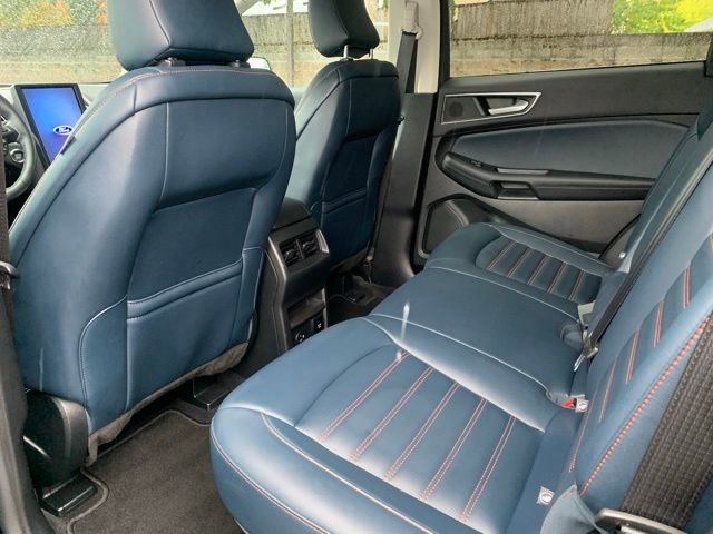 Certified 2022 Ford Edge SEL w/ Sport Appearance Package image 15