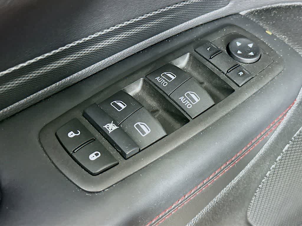 Used 2025 Dodge Durango R/T AWD/4WD image 30