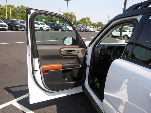 Certified 2025 Ford Bronco Sport Outer Banks w/ Outer Banks Tech Package+ AWD/4WD image 16