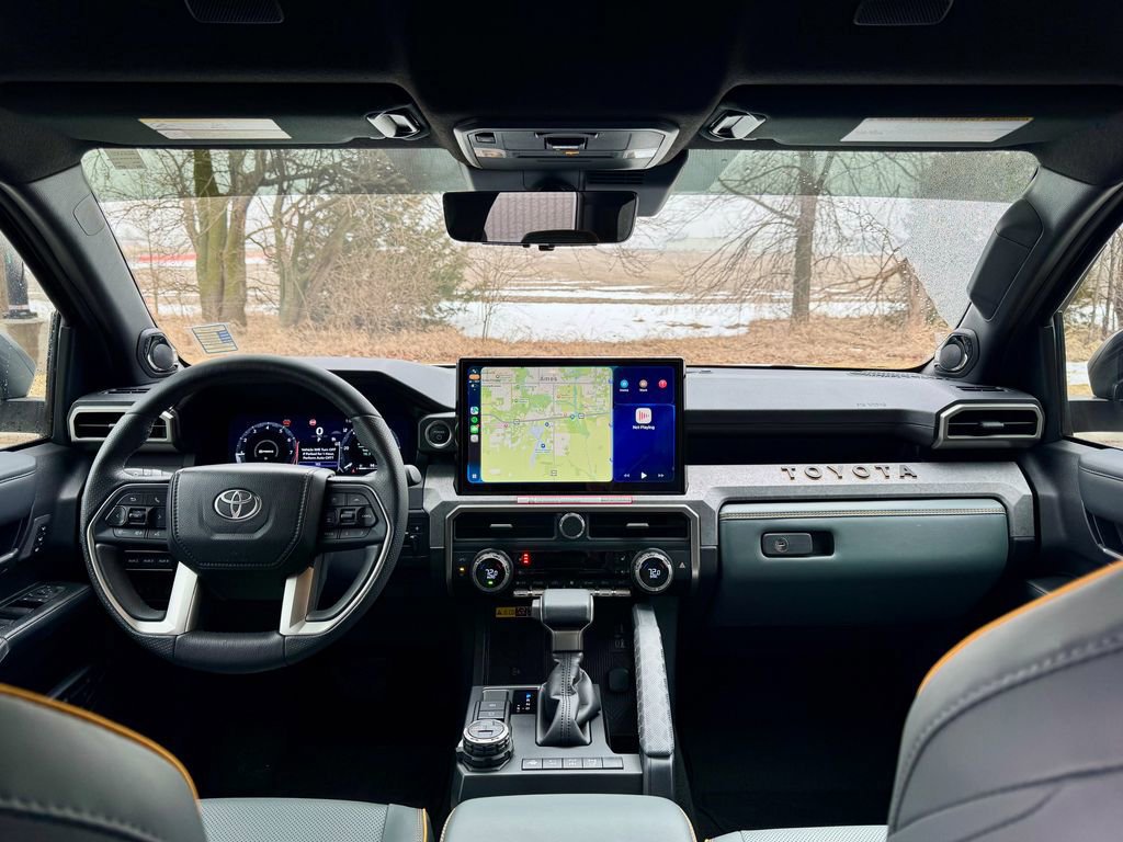 Used 2025 Toyota 4Runner Trailhunter image 34