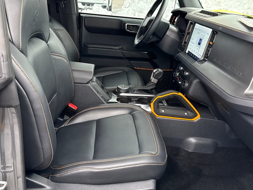Certified 2024 Ford Bronco Badlands image 9