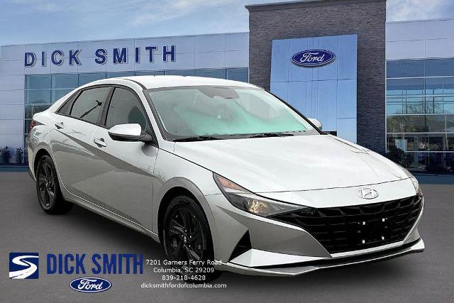 Used 2021 Hyundai Elantra SEL w/ Convenience Package FWD image 3