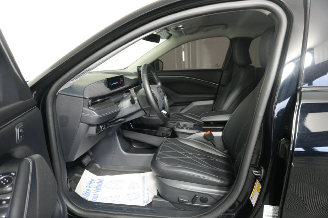 Certified 2025 Ford Mustang Mach-E Select w/ Comfort Package Lite AWD/4WD image 26