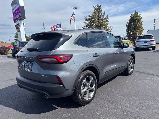 Certified 2026 Ford Escape ST-Line AWD/4WD image 7