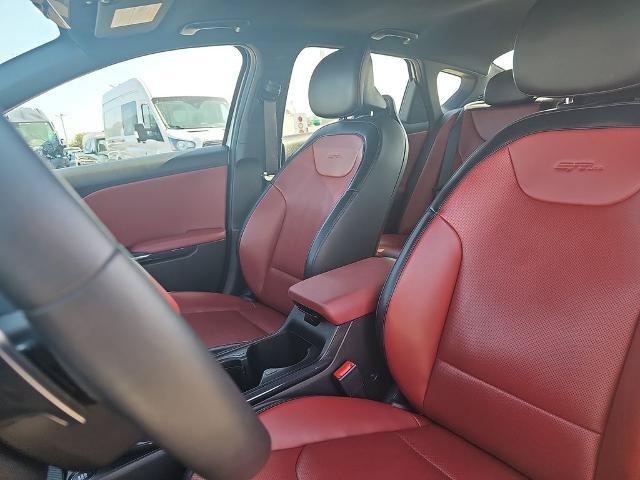 Used 2025 Kia K4 GT-Line w/ GT-Line Premium Package FWD image 15