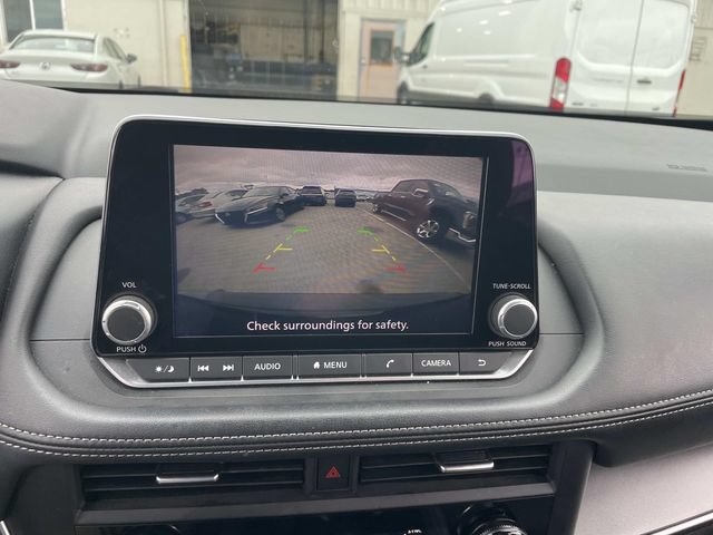 Used 2024 Nissan Rogue SV AWD/4WD image 22