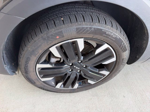 Used 2024 Kia Telluride SX w/ Towing Package AWD/4WD image 8