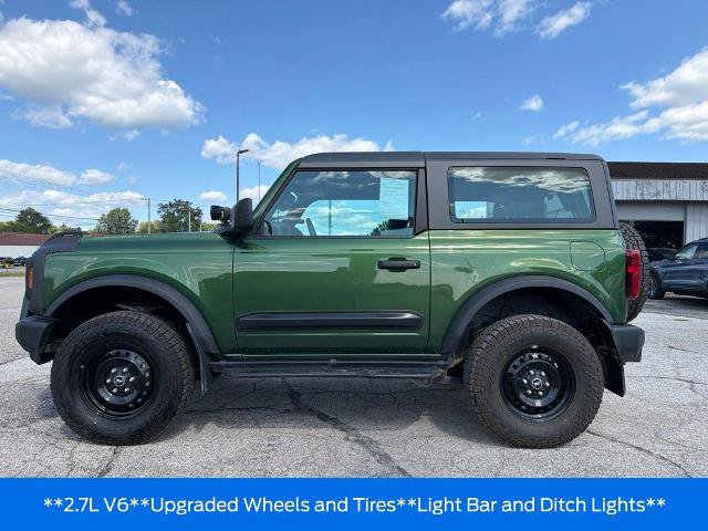 Certified 2022 Ford Bronco 2-Door AWD/4WD image 2