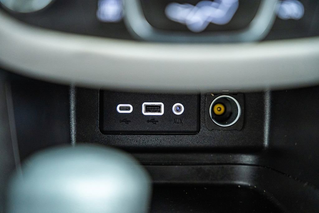 Used 2023 Chevrolet Equinox LS w/ LS Convenience Package AWD/4WD image 24