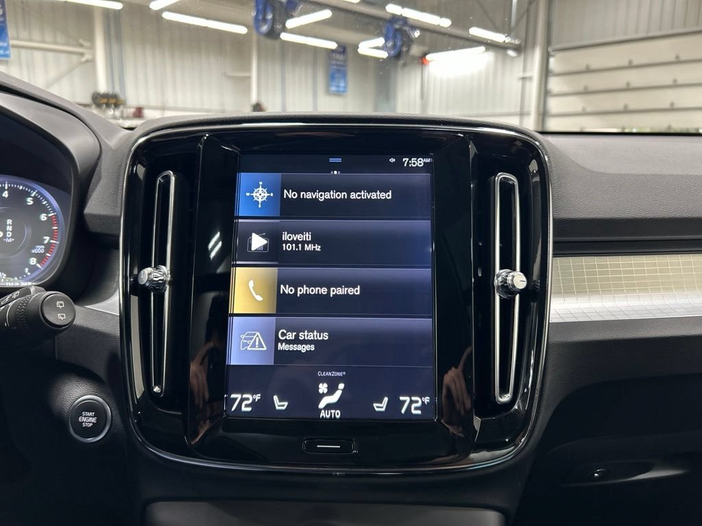 Used 2019 Volvo XC40 T5 Momentum AWD/4WD image 21