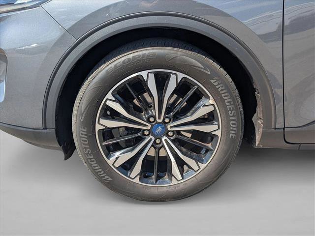 Certified 2022 Ford Escape SE w/ SE Sport Appearance Package FWD image 23