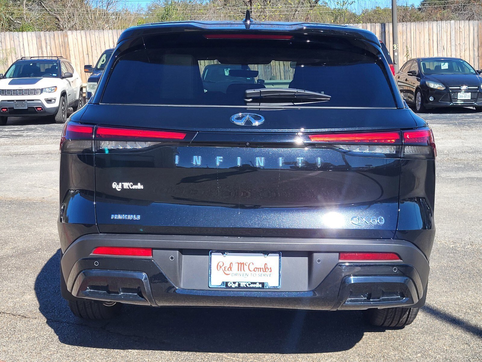 Used 2025 INFINITI QX60 Pure image 4