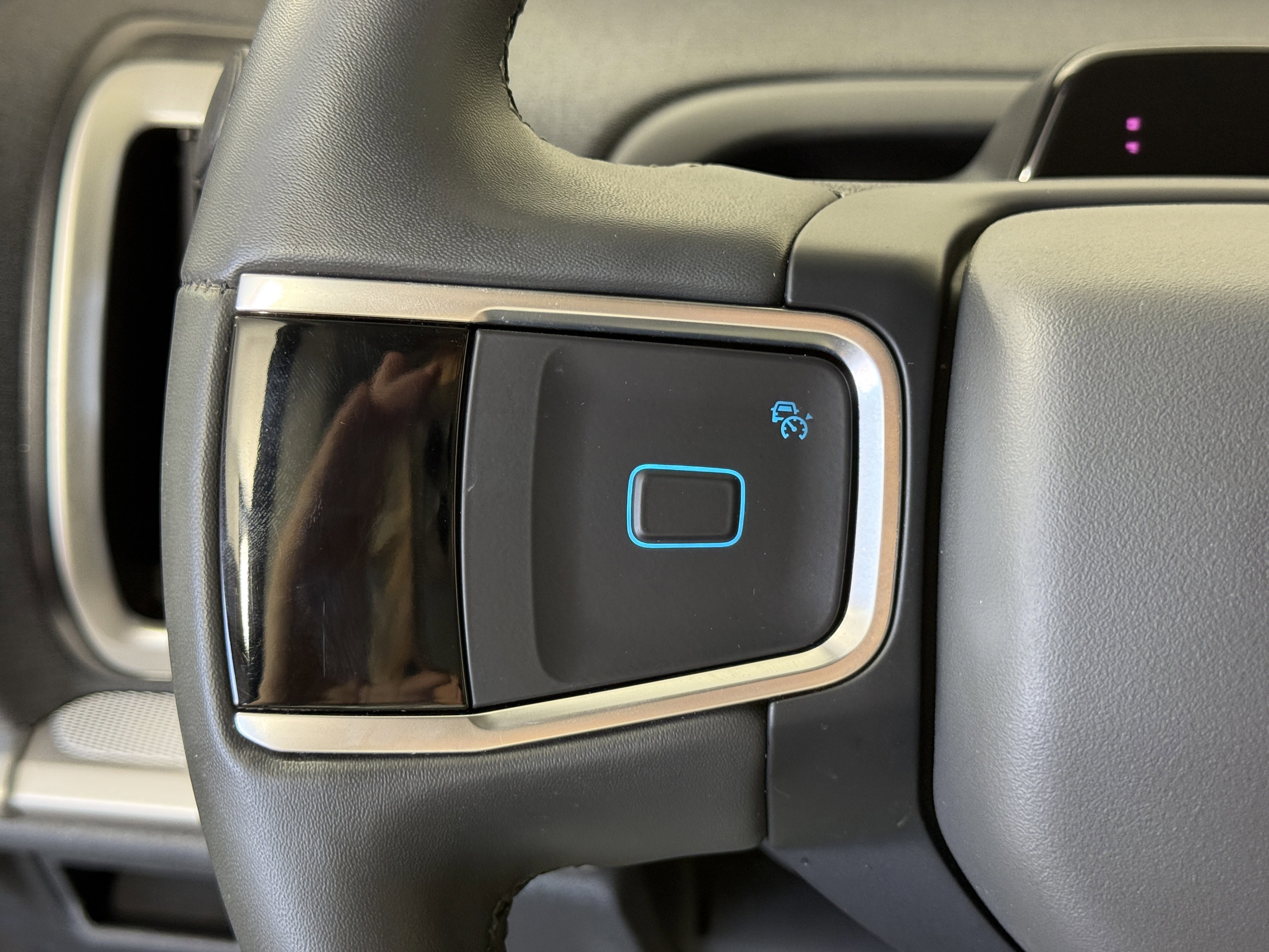Certified 2025 Ford Expedition Max Active RWD image 23