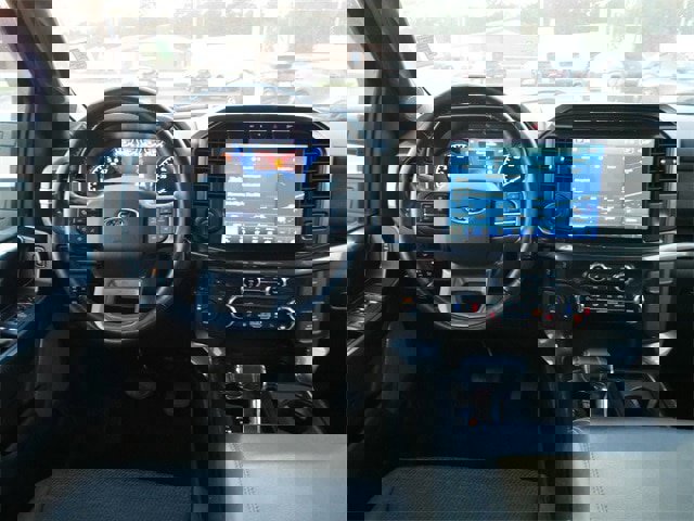 Certified 2022 Ford F150 XLT w/ Equipment Group 302A High image 20