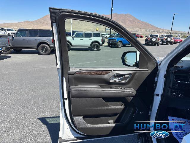 Used 2023 Chevrolet Tahoe LT AWD/4WD image 11