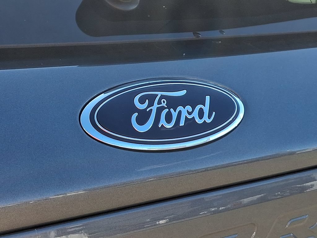 Certified 2023 Ford Explorer XLT w/ Equipment Group 202A AWD/4WD image 31