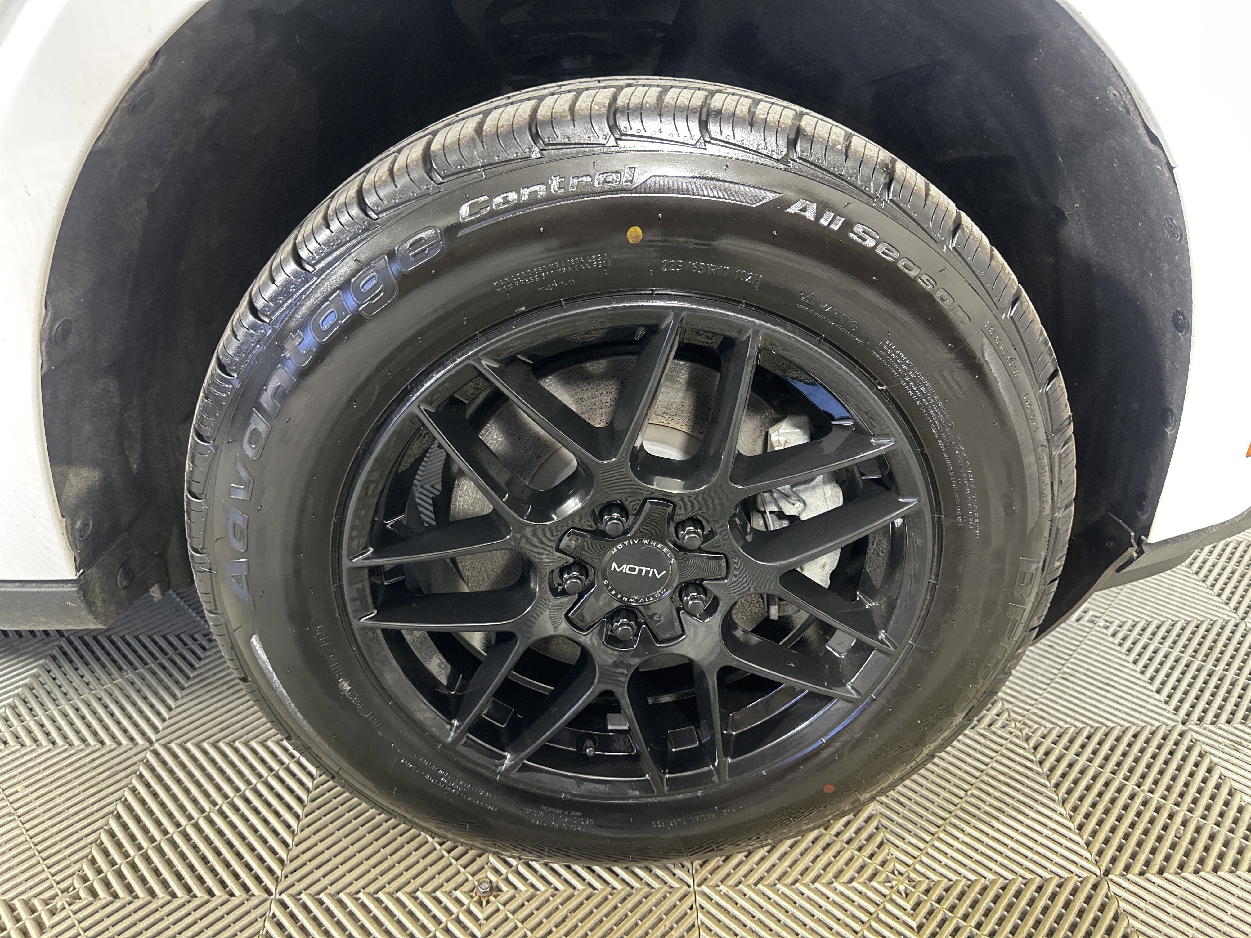 Certified 2024 Ford Maverick XL FWD image 26