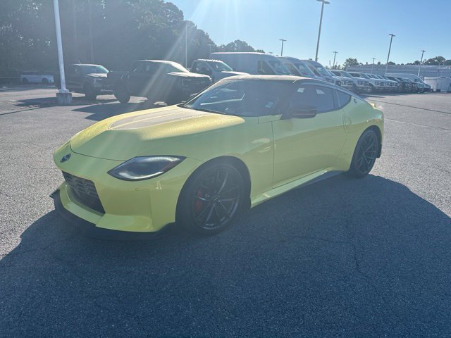 Used 2024 Nissan Z Performance w/ Floor Mat Package RWD image 10