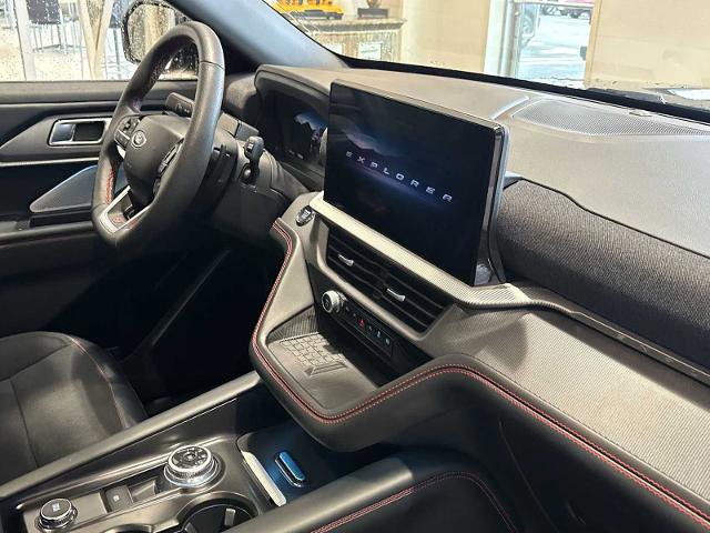Certified 2025 Ford Explorer ST AWD/4WD image 28