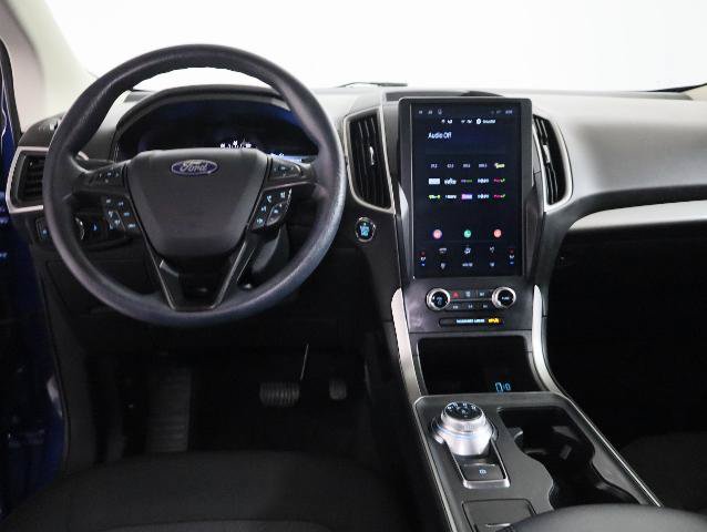 Certified 2024 Ford Edge SE w/ Black Appearance Package AWD/4WD image 13
