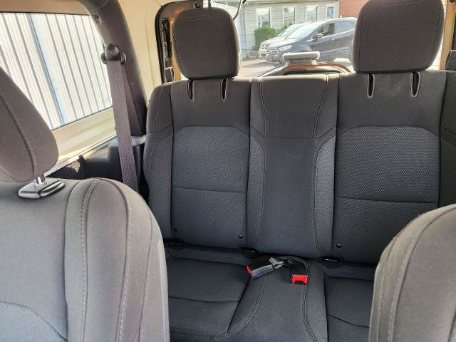 Used 2019 Jeep Wrangler Sport AWD/4WD image 22