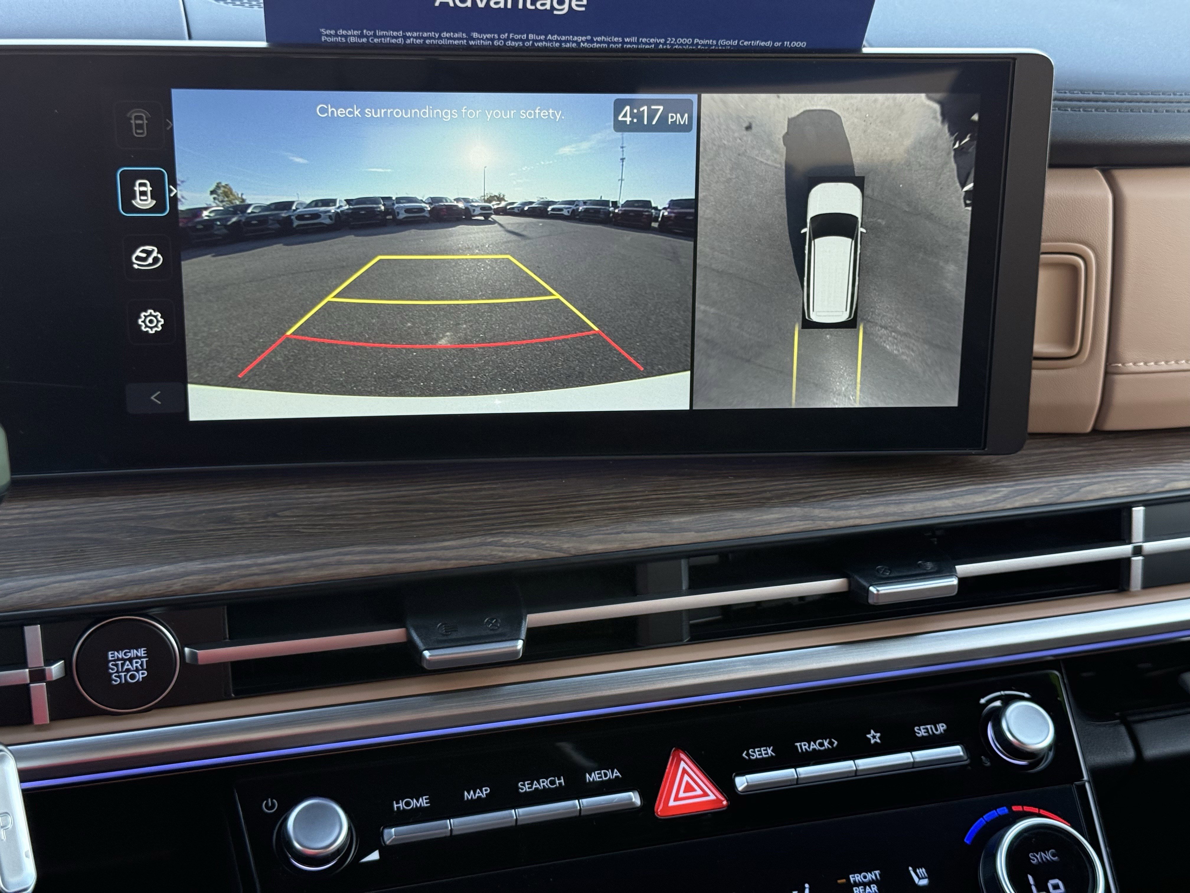 Used 2025 Hyundai Santa Fe Limited image 31