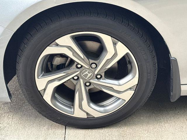 Used 2018 Honda Accord EX-L image 11
