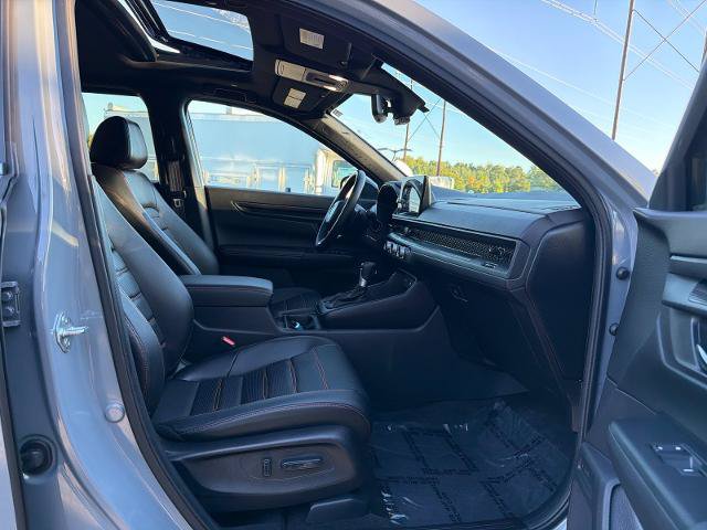 Used 2025 Honda CR-V Sport-L image 28