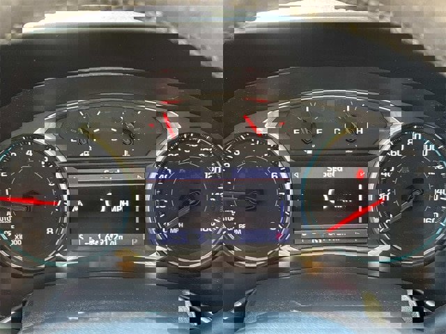 Used 2020 Chevrolet Equinox Premier image 36