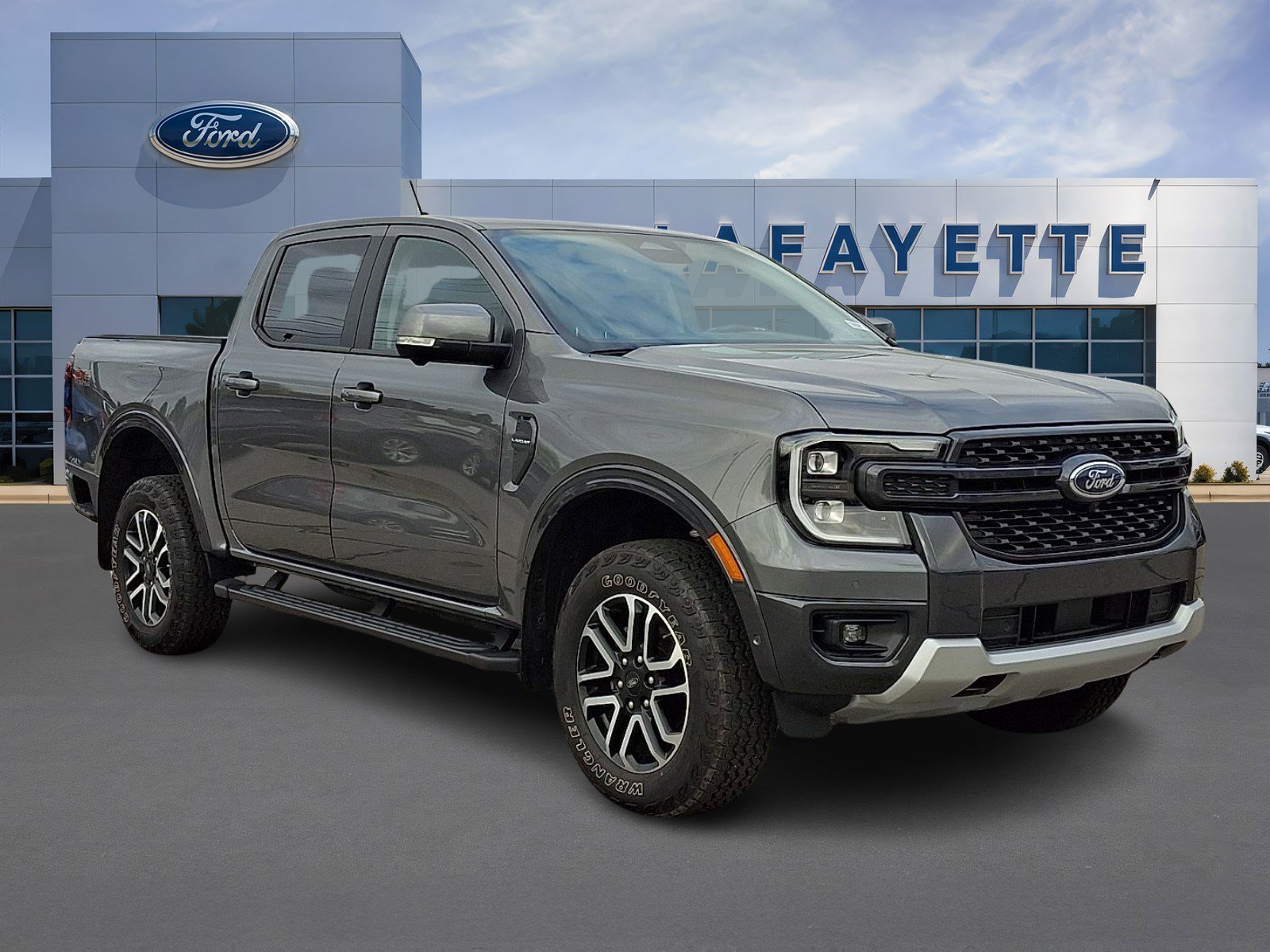 Certified 2024 Ford Ranger Lariat w/ FX4 Off-Road Package AWD/4WD image 1